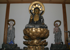 仏像三体（町指定）の画像